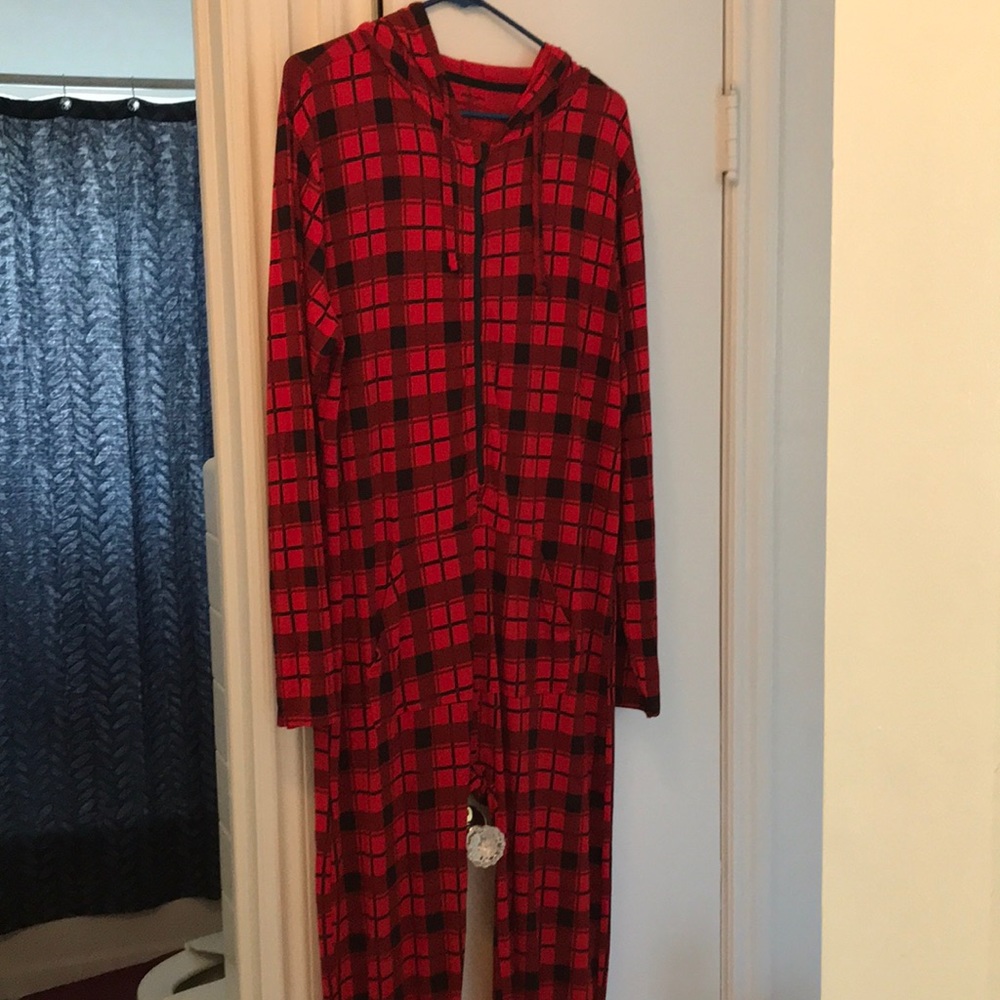 MeUndies cozy unisex M/L onesie pajama